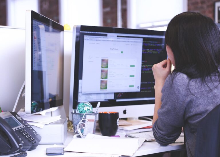 5 Recommendations for Choosing the Best AI Resume Generator in 2026