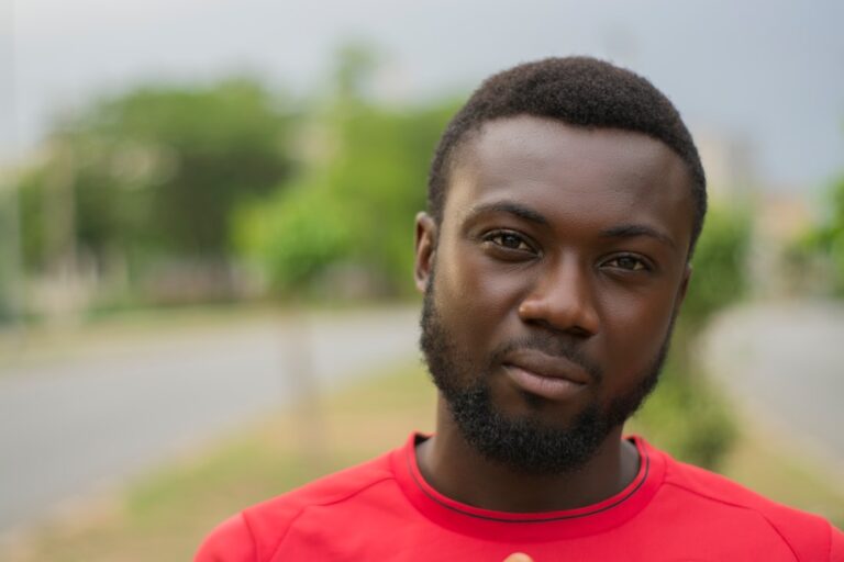 Crafting the Perfect CV in Nigeria: A Step-by-Step Guide to Landing Your Dream Job